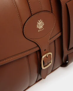 Beckett Crossbody Bag in Brown Leather