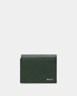 Flag Trifold in Bottle Green Leather