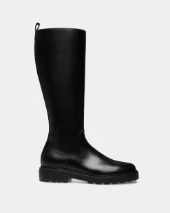 Gusto Boot in Black Leather