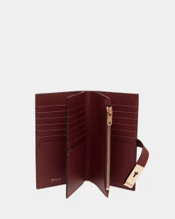 Lock Me Long Wallet In Andorra Grained Leather