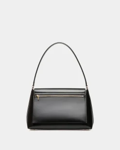 Ollam Shoulder Bag In Black Leather