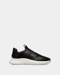Outline Sneaker In Black And White Leather And Nylon