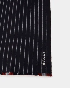 Scarf in Navy Blue Wool