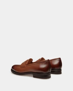 Schoenen Loafer in Embossed Leather