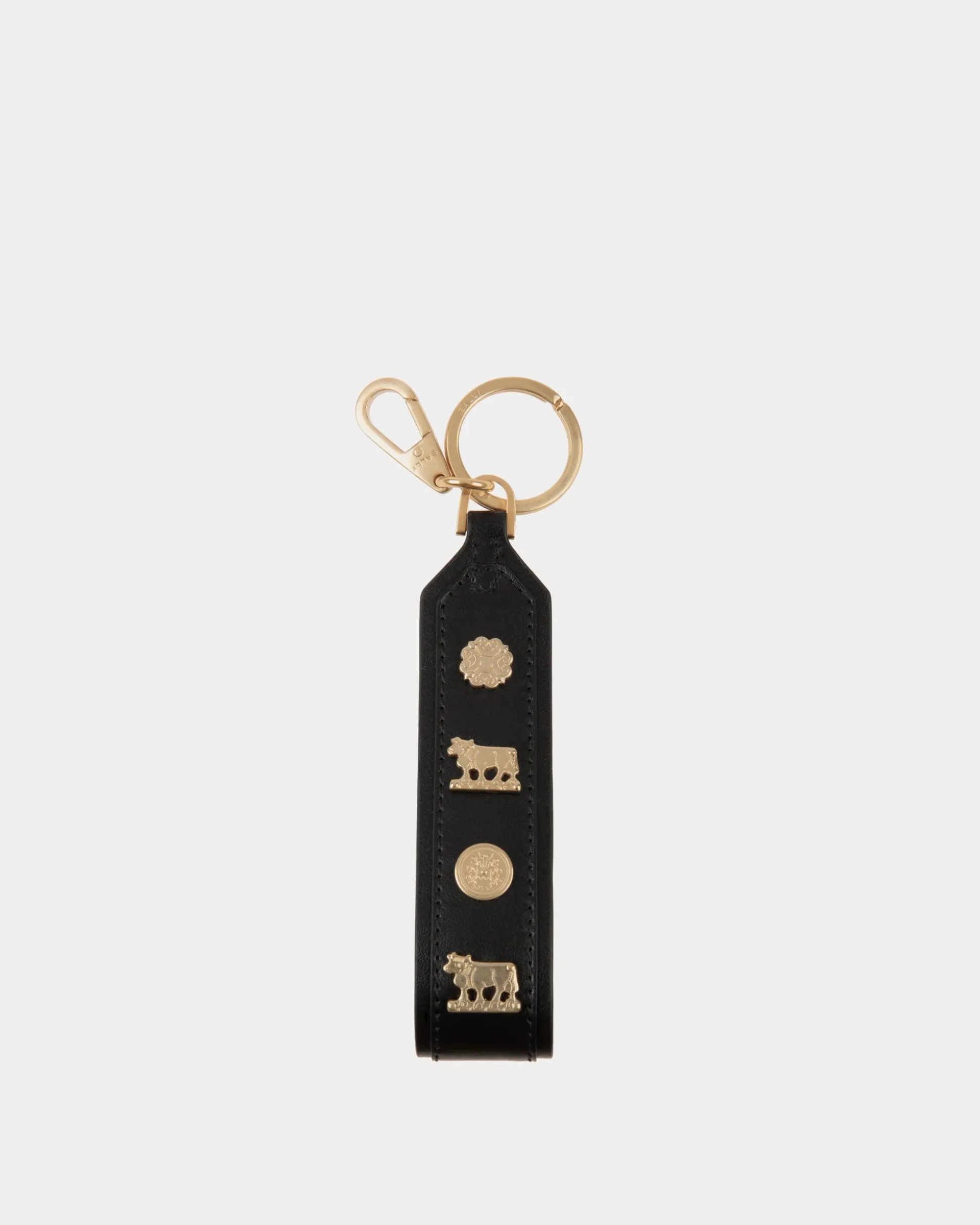 Swissness Keychain With Studs In Black Leather