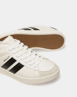 Tennis Sneaker in White and Black Leather
